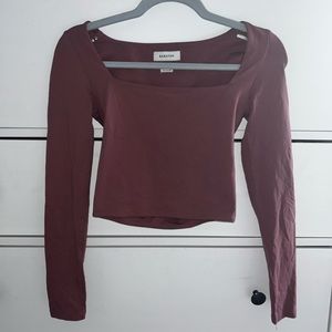 Aritzia babaton contour long sleeve red Willow!!